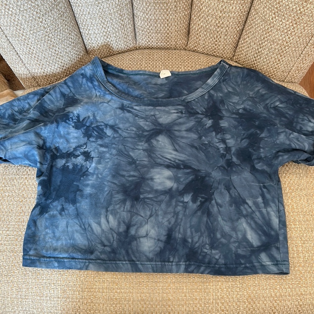 Blue Tie Dye Crop Tee